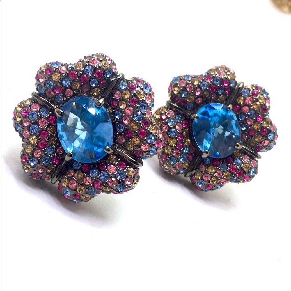 Signed Jb China Lots Of Crystals flower clover clip earrings